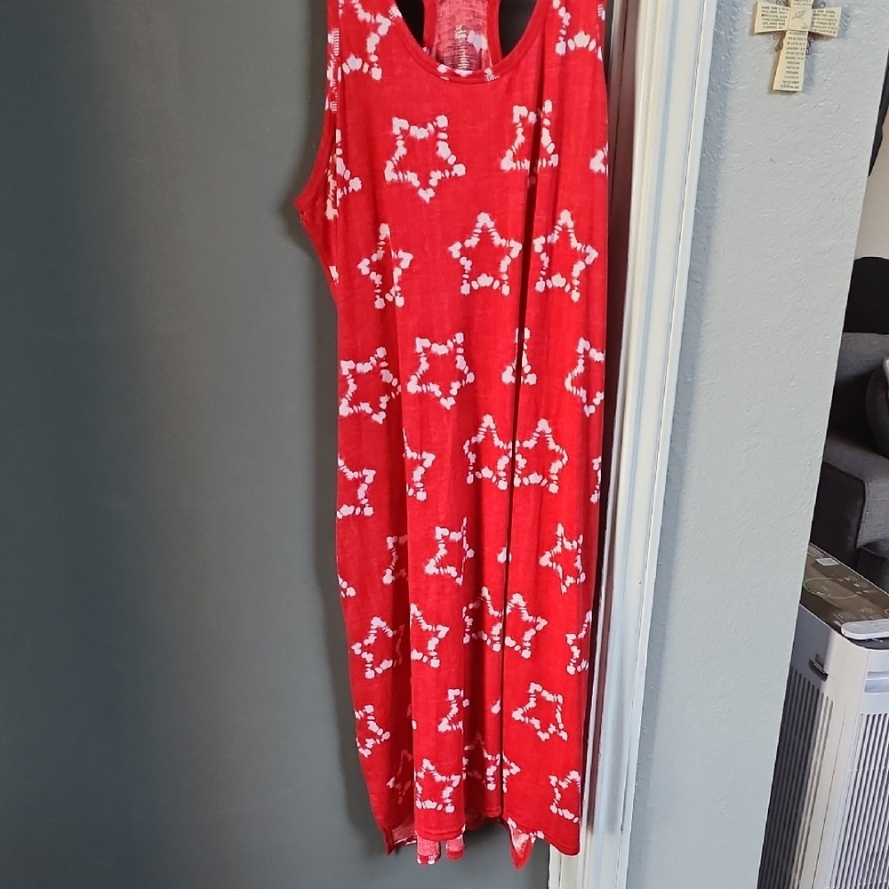 Secret Treasures Red Star Pattern Dress